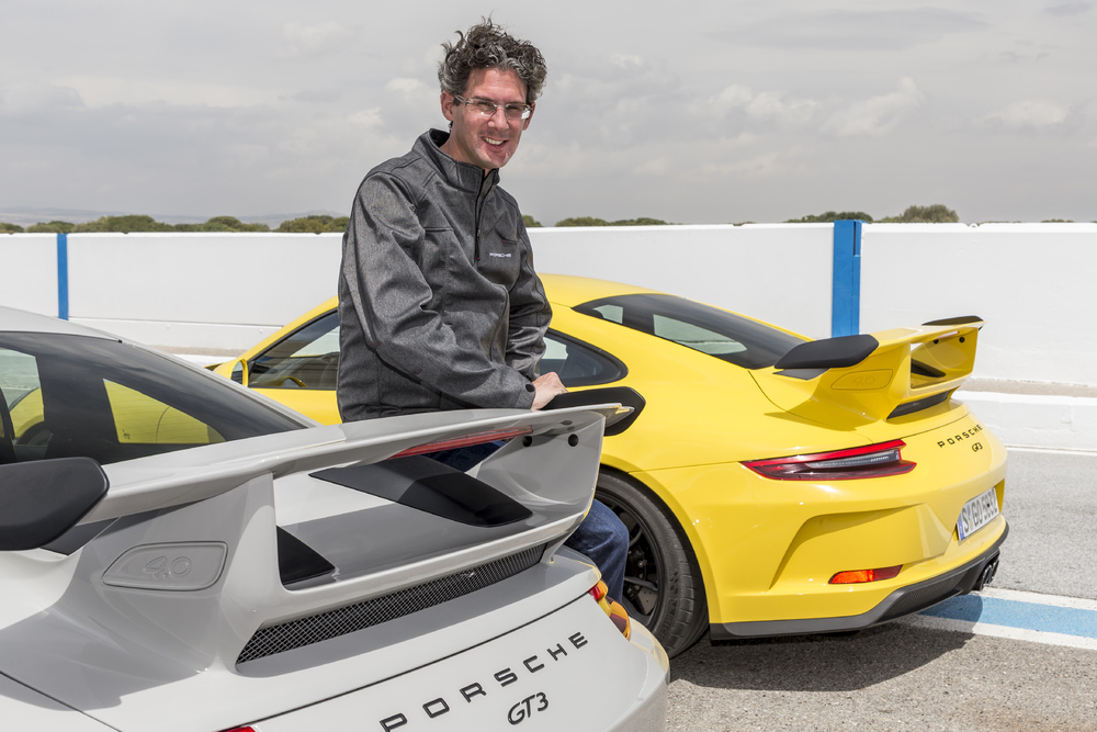 Нюрбургринг: новая спортивная модель Porsche улучшила время прохождения Северной петли на 12 секунд по сравнению с прошлым поколением Нюрбургринг: новая спортивная модель Porsche улучшила время прохождения Северной петли на 12 секунд по сравнению с прошлым поколением